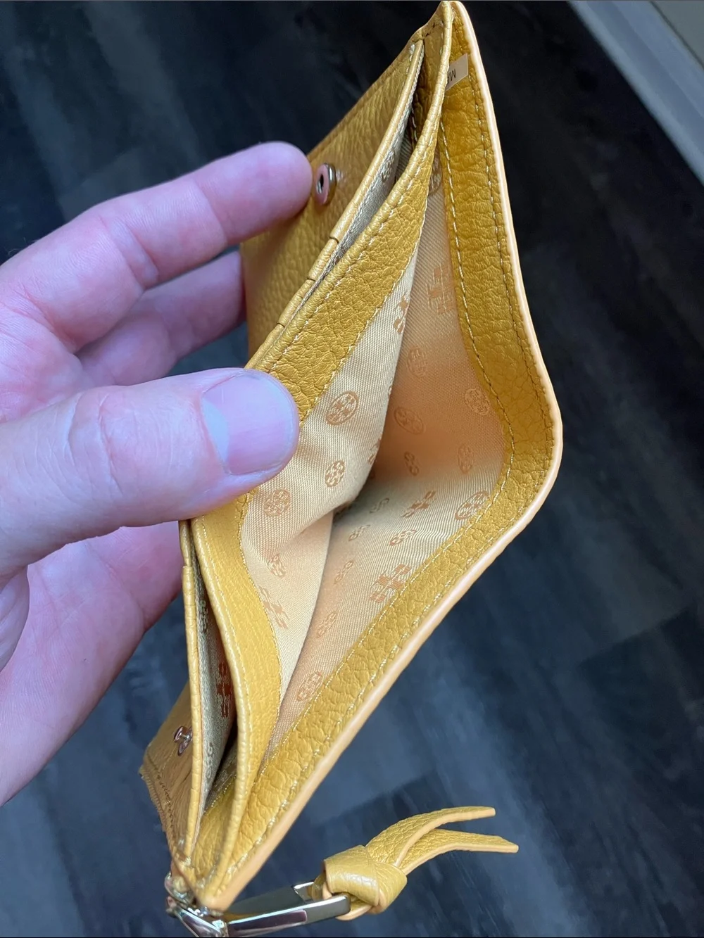 Tory Burch Pebbled Leather Zip Card Case in Mustard